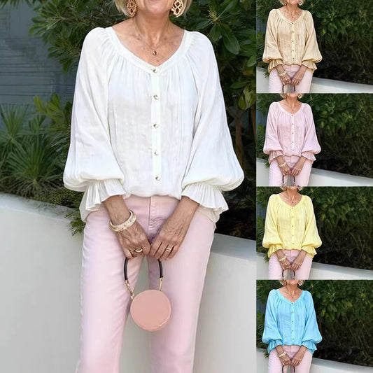 A Women's long sleeves V-neck long sleeves