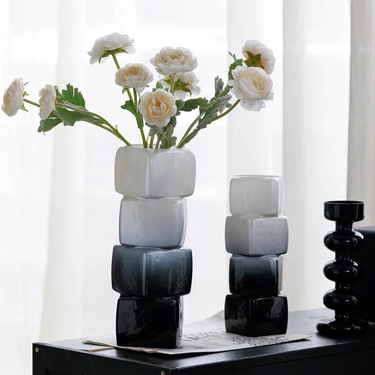 A glass advanced sense medieval creative geometric dining table decoration living room flower arrangement glass ornament