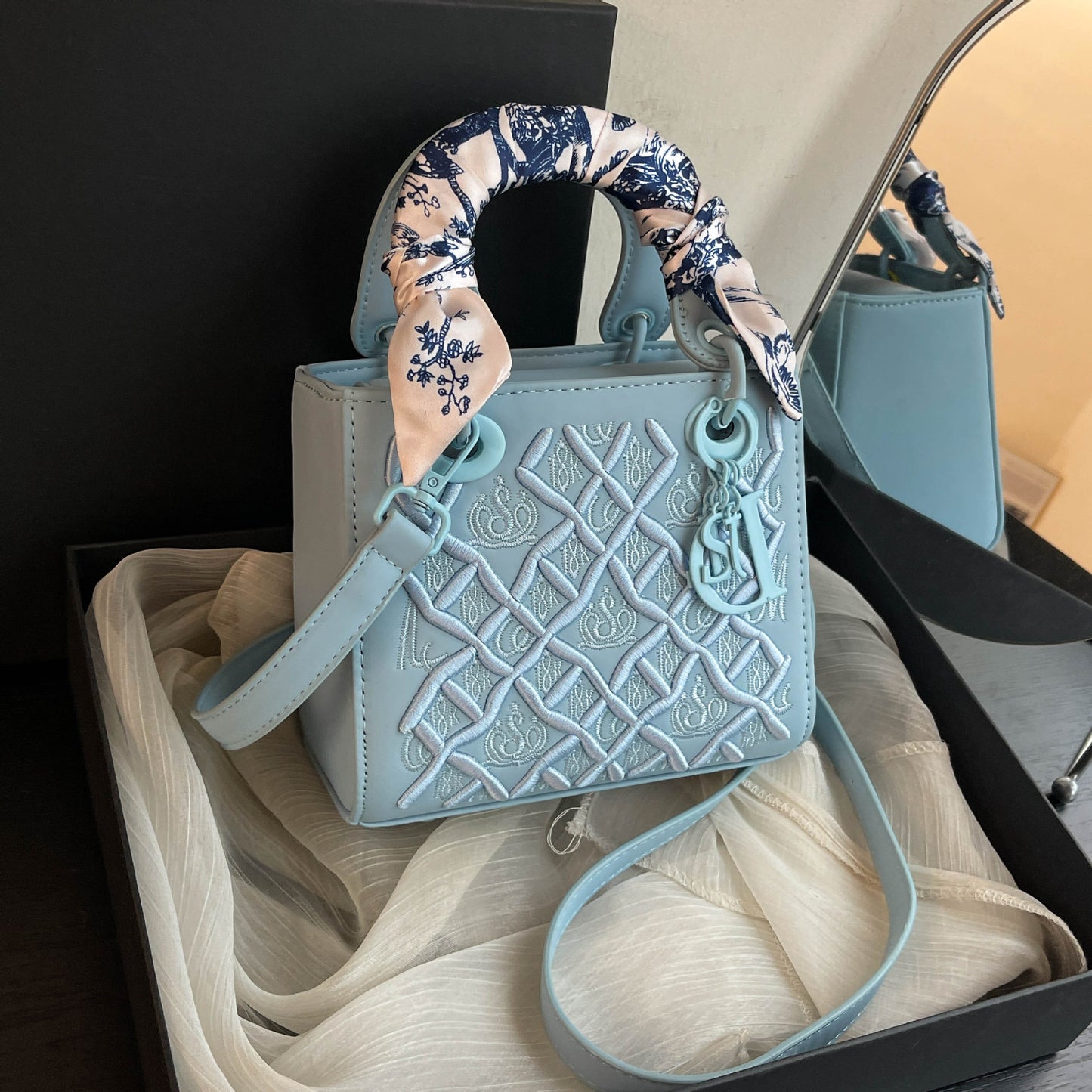 A bag with embroidery pattern