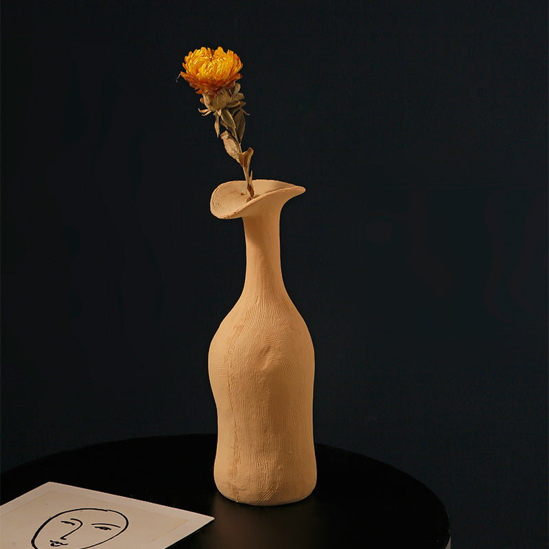 A Beihanmei wabi sandy wind Jingdezhen small vase ceramic high-end ornament flower arrangement living room home decoration