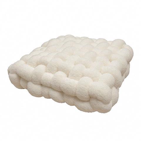 P  pillow throw pillow