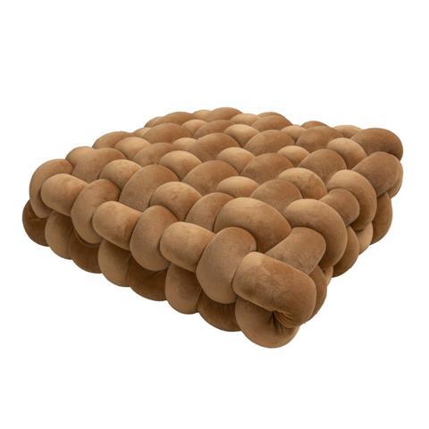 P  pillow throw pillow