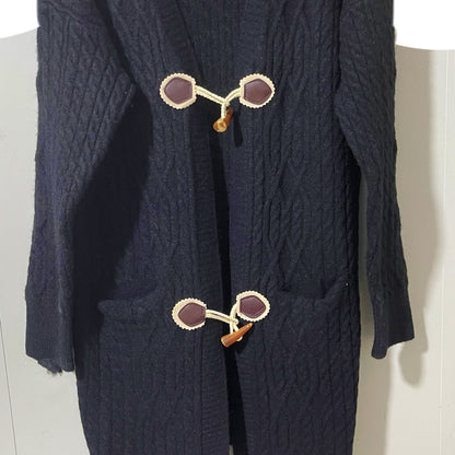 A long knit jacket