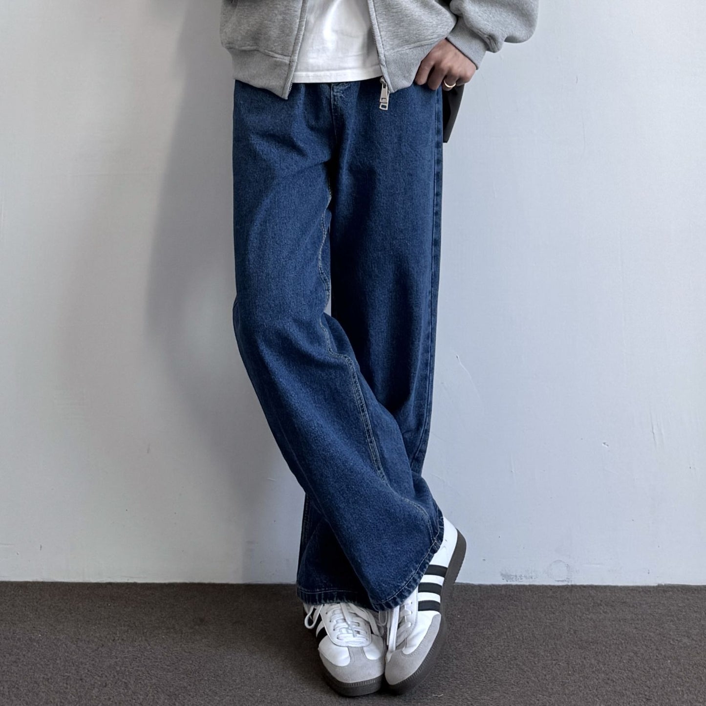 P denim trousers