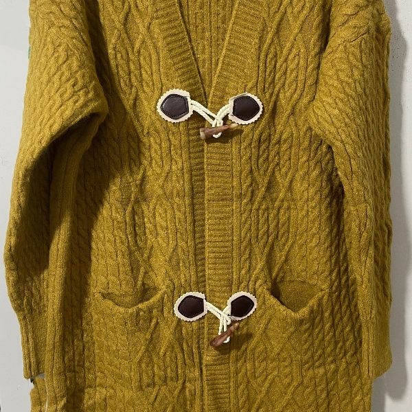 A long knit jacket