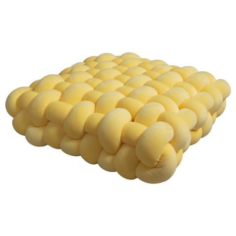 P  pillow throw pillow