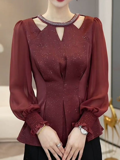 A long-sleeved top