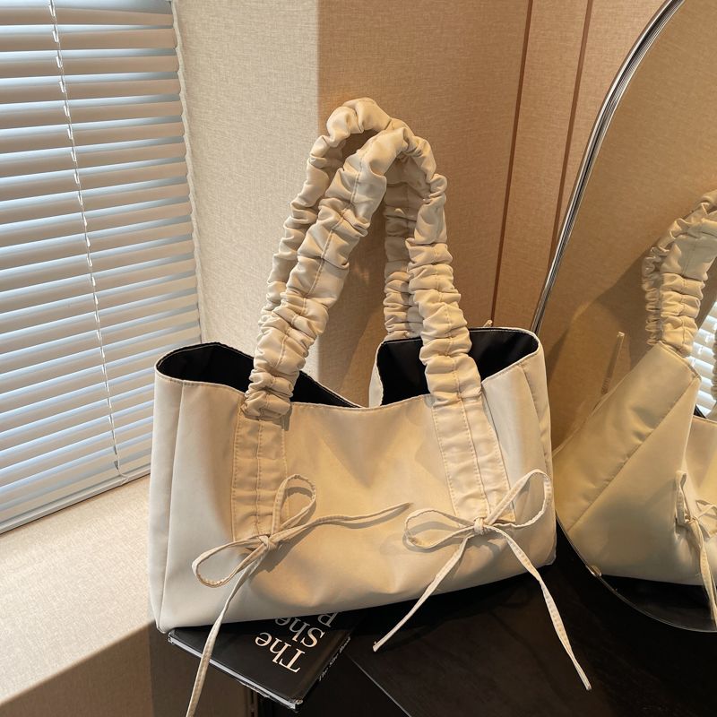 P Sweet Bow Bag