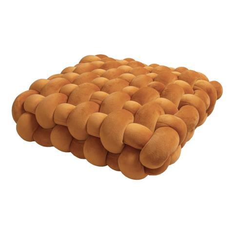 P  pillow throw pillow