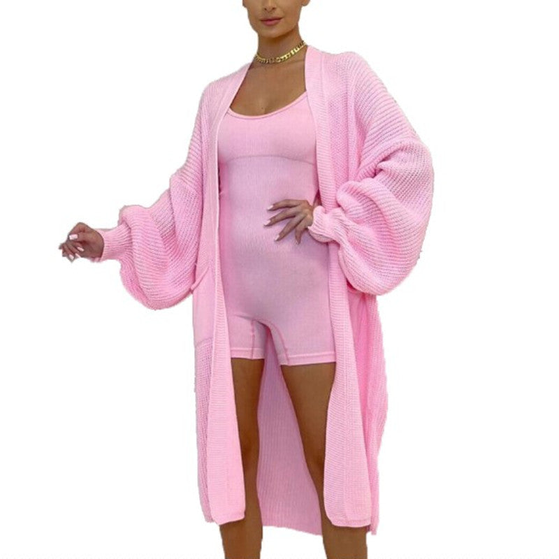 A long knit jacket