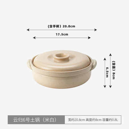 A clay soup pot