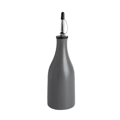 A ceramic oil bottle seasoning bottle