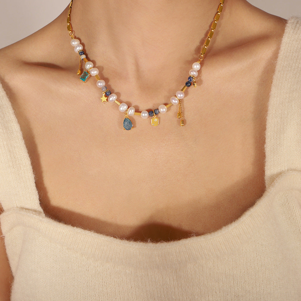 A ins European and American light luxury commuter necklace women's geometric love inlaid zircon pendant ins freshwater pearl natural stone collarbone