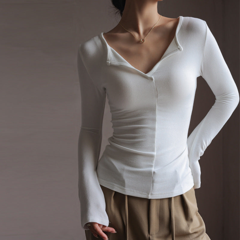 A long-sleeved top