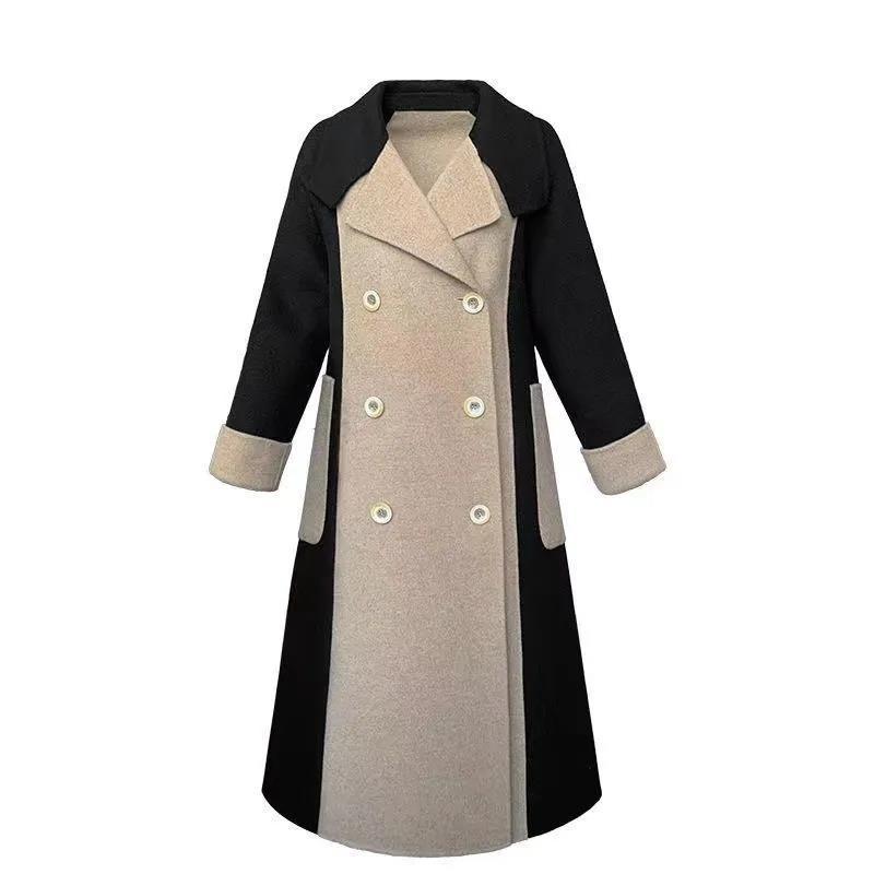 A lady's coat