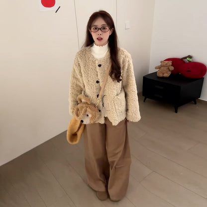 A women's coat top