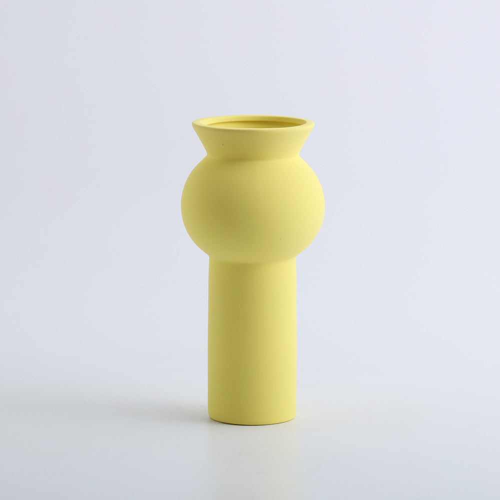 A ceramic vase decorative ornament