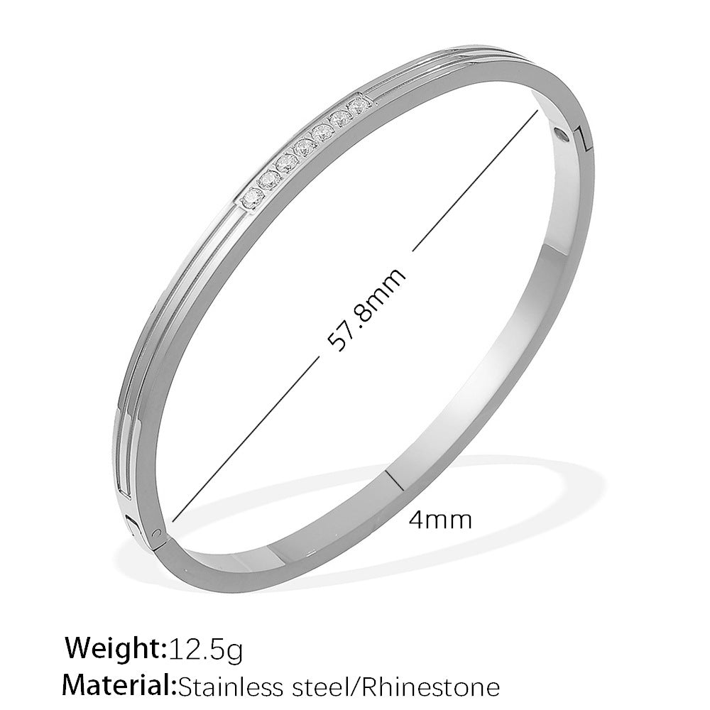 A European and American hot selling ins style titanium steel bracelet hexagram star snap buckle bracelet 18k gold-plated stainless steel zircon bracelet