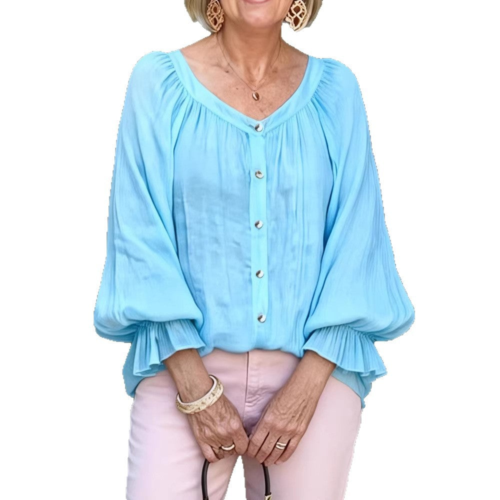 A Women's long sleeves  V-neck long sleeves