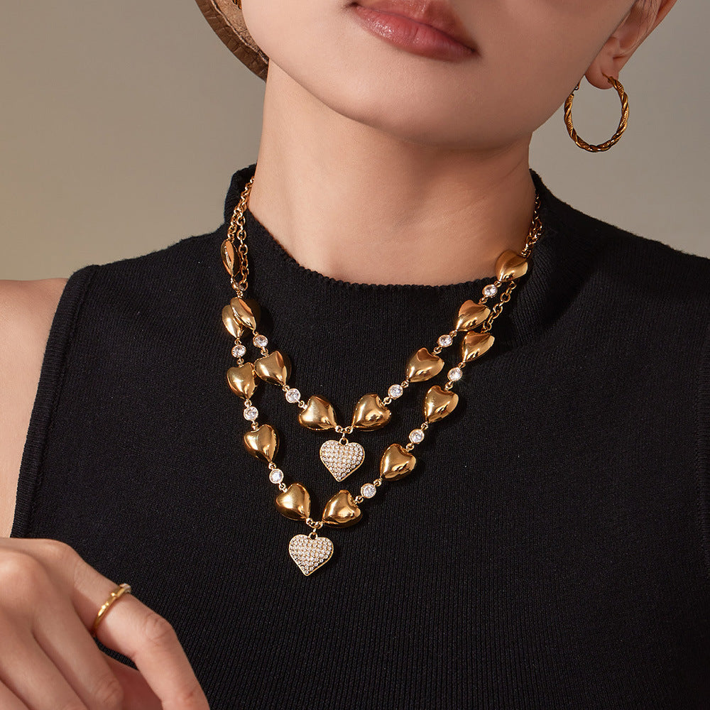 A necklace jewelry