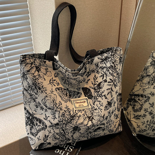 A new canvas bag women's ins versatile shopping commuter tote bag women's bag