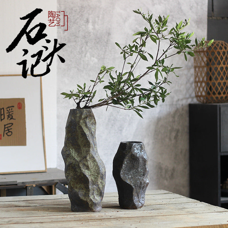 A retro creative ceramic vase special-shaped pottery pot dry branch wabi sanfeng B & B soft decoration hydroponic flower jar flower utensils