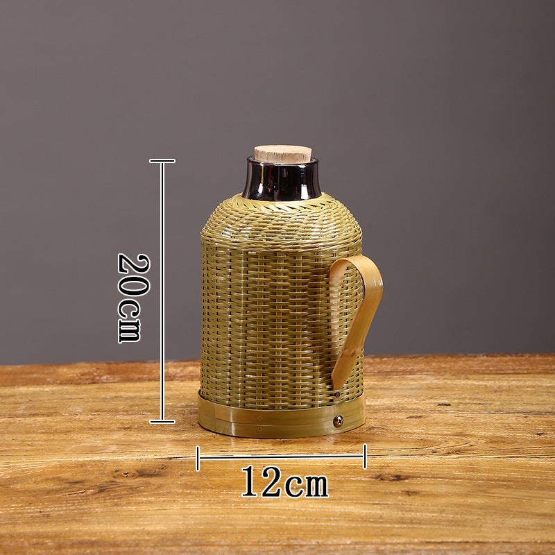 A bamboo kettle