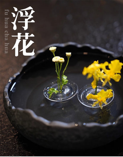 A Floating flower plug hydroponics device