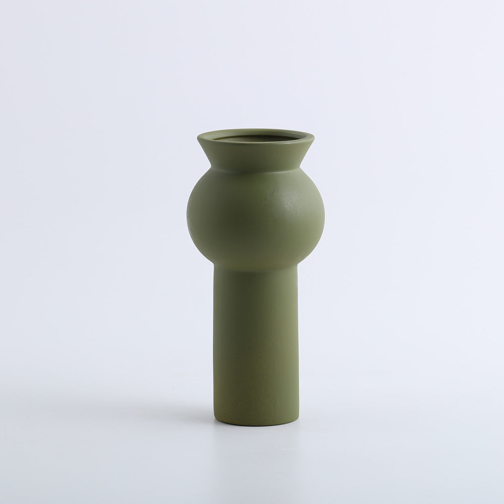 A ceramic vase decorative ornament