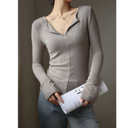 A long-sleeved top