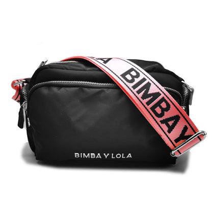 حقيبة كتف نسائية من ماركة A BIMBA Y LOLA