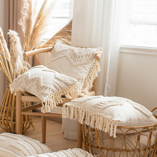 A throw pillow pillowcase