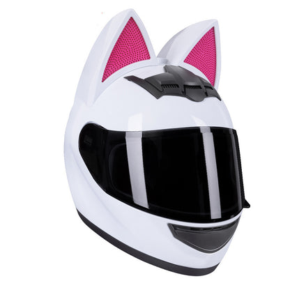 A locomotive helmet