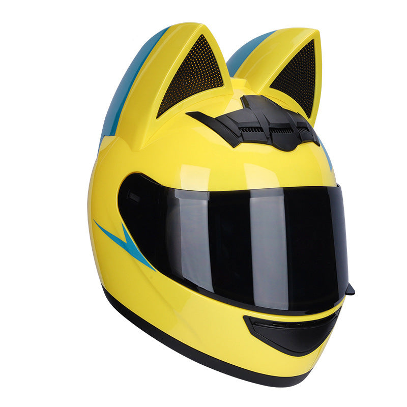 A locomotive helmet