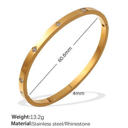 A European and American hot selling ins style titanium steel bracelet hexagram star snap buckle bracelet 18k gold-plated stainless steel zircon bracelet