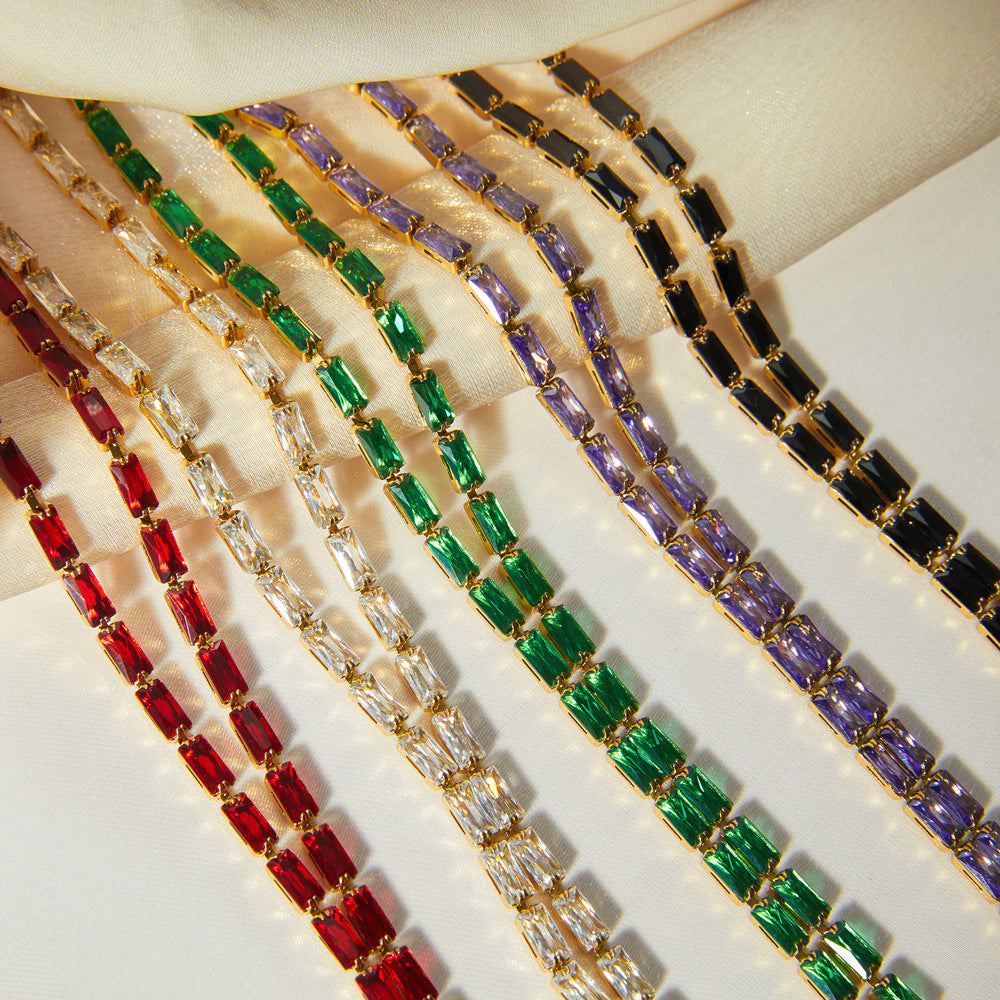 A necklace jewelry