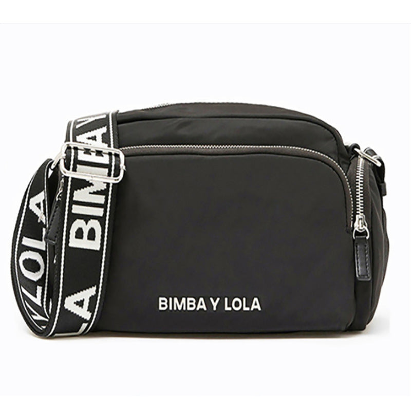حقيبة كتف نسائية من ماركة A BIMBA Y LOLA