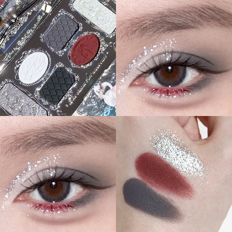 A new product,  Sweetheart Bear eyeshadow, Swan Cloud Shoulder, strawberry, all series of stores can be self-organized gift boxes.