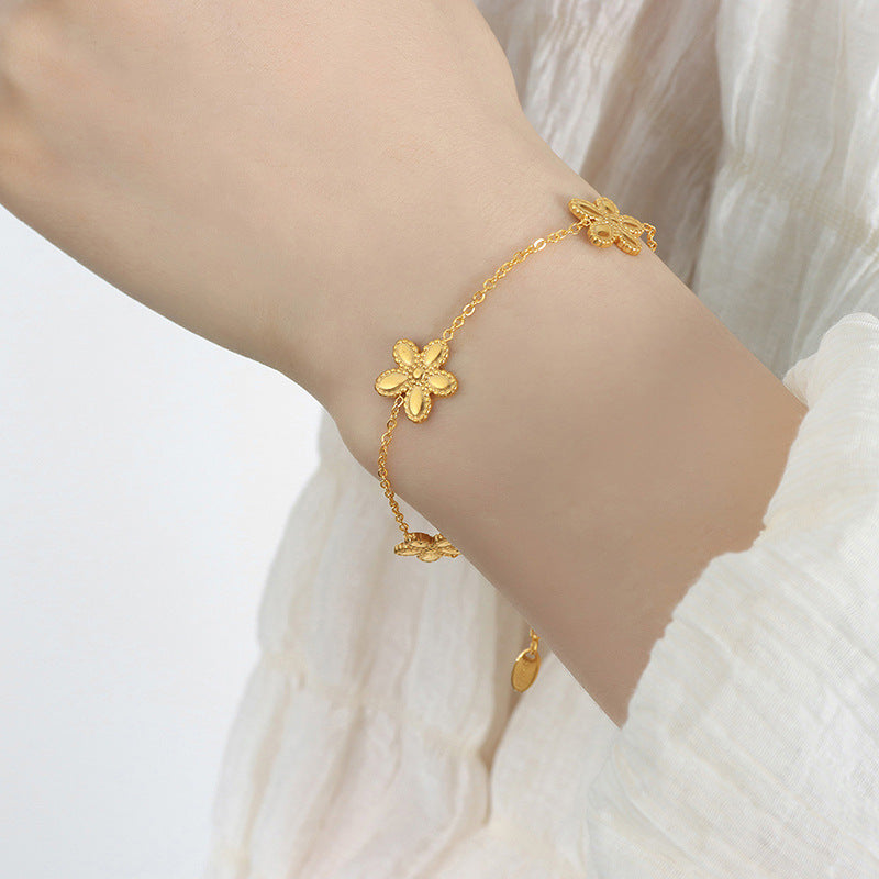 A bracelet necklace jewelry