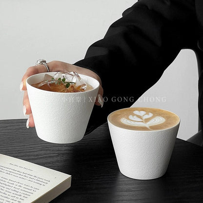 Japanese minimalist ceramic coffee cup hand cup pig mouth cup retro exquisite premium latte cup master cup Aobai cup