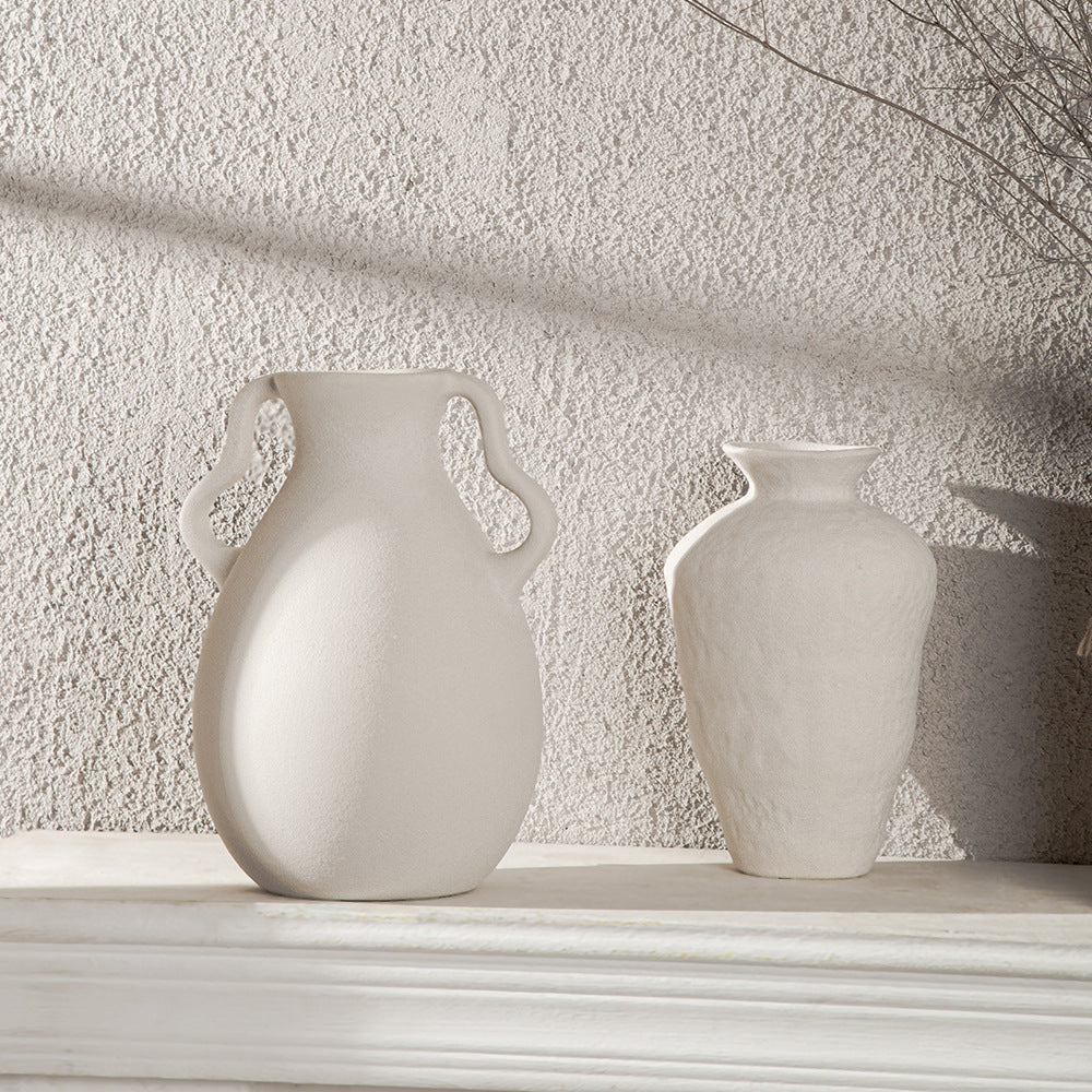 Nordic ceramic vase flower arrangement, high-end ornament, white Zen wabi-sabi art decoration, dry vase.