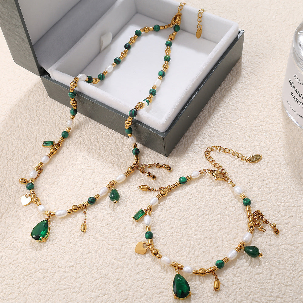 A French style court ins light luxury design noble zircon natural pearl exquisite necklace collarbone chain necklace