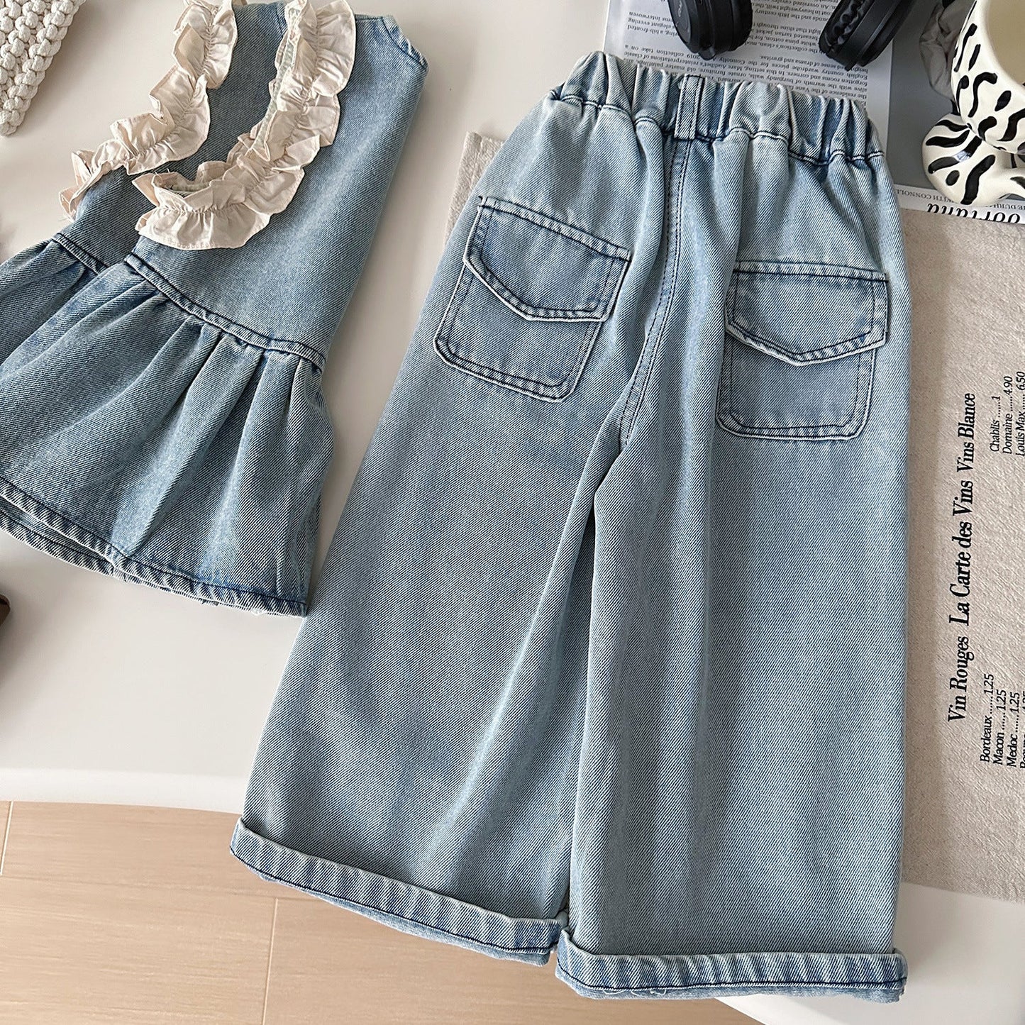 A children's set three-piece set