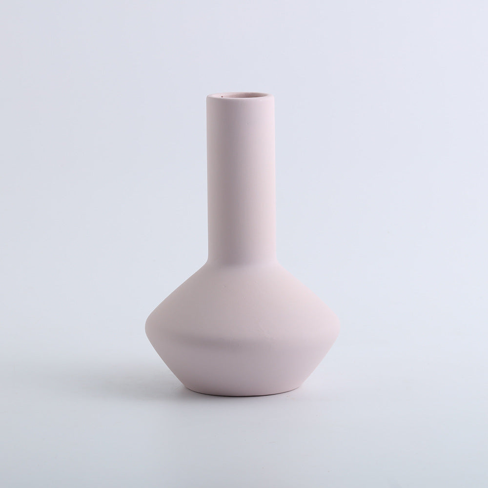 A ceramic vase decorative ornament