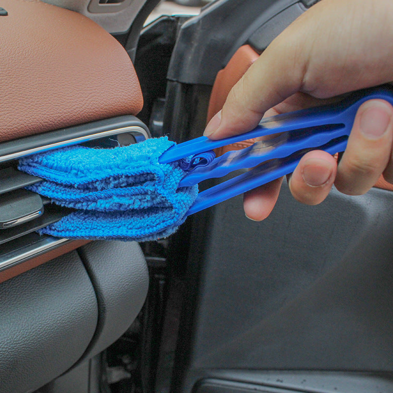 A trend shutter dust brush