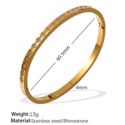 A European and American hot selling ins style titanium steel bracelet hexagram star snap buckle bracelet 18k gold-plated stainless steel zircon bracelet