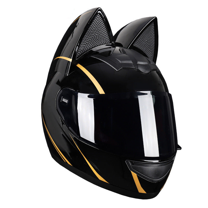 A locomotive helmet