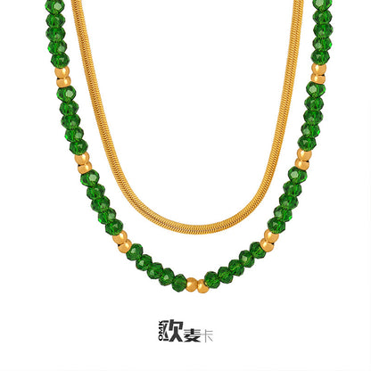 A necklace jewelry