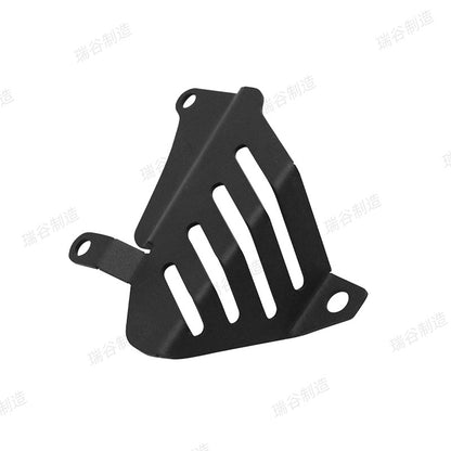 A Suitable for Yamaha YamahaMT-09Tracer90021-24 shift lever sensor protective cover modification