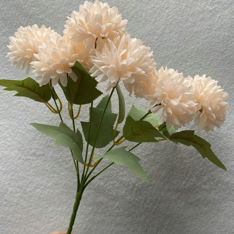 A Regula bouquet 6 heads hydrangea indoor living room dining table dried flower arrangement ornament, simulated bouquet handmade decorative flowers